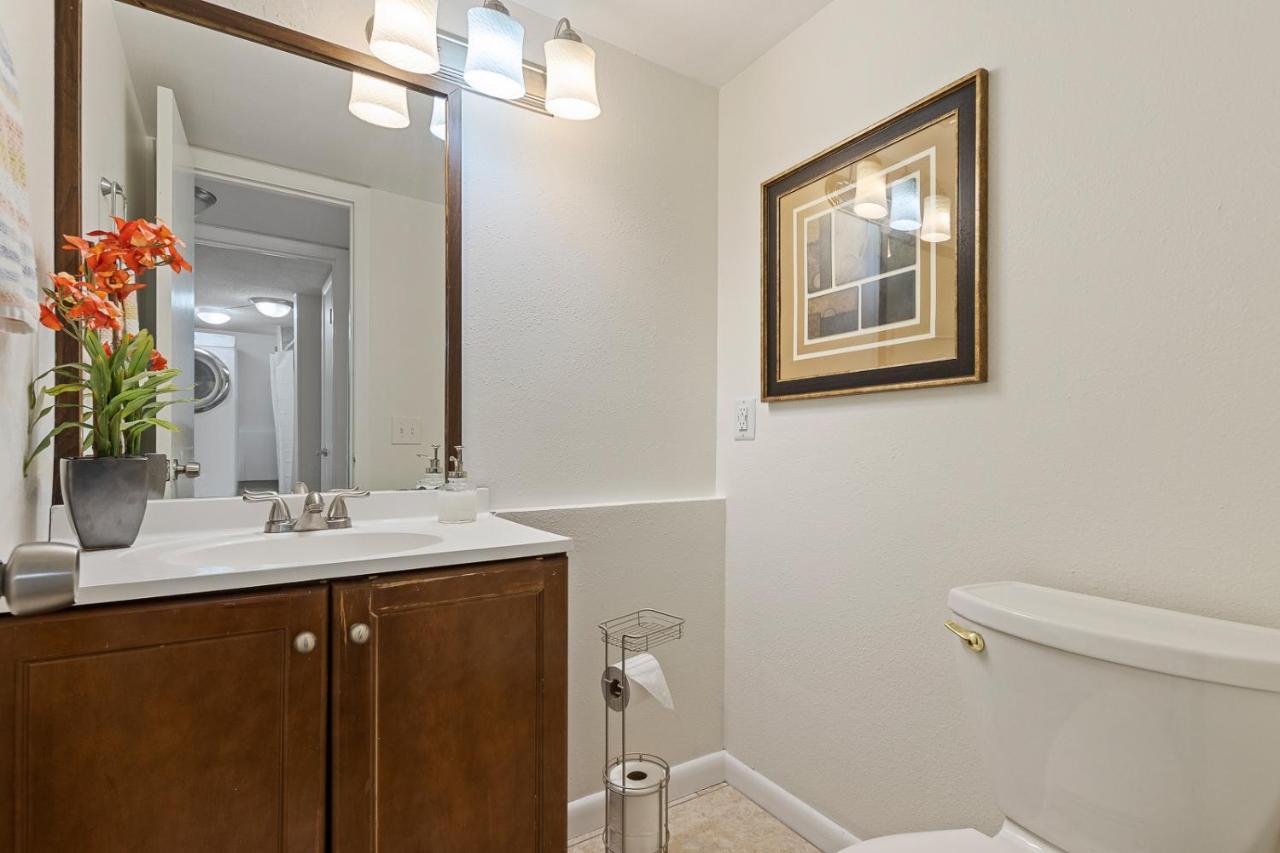 Spacious Lakefront House With Pool, Hottub, & Boating Orlando Exterior foto