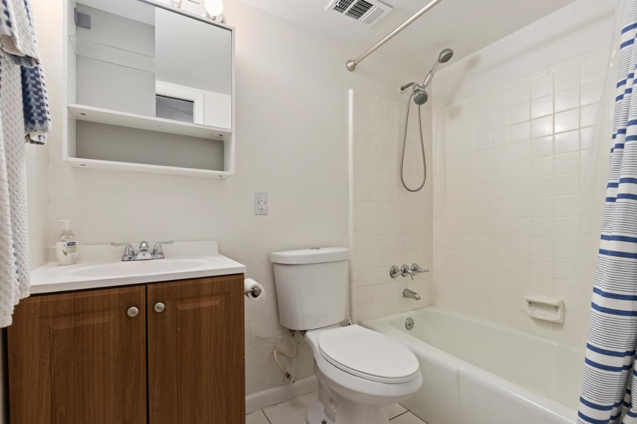 Spacious Lakefront House With Pool, Hottub, & Boating Orlando Exterior foto